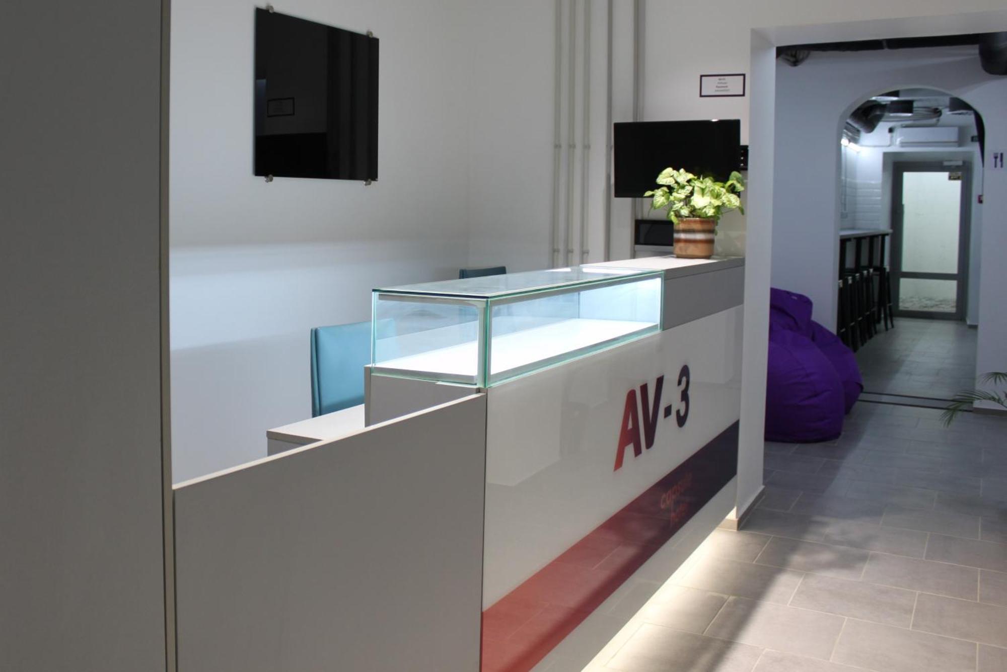 Av-3 Capsule Hotel Київ Екстер'єр фото